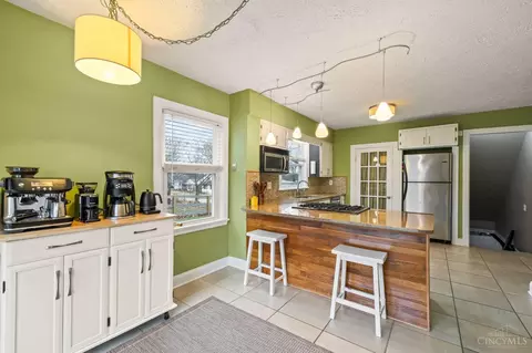 Kitchen - 1449 Cardington Rd, Kettering, OH 45409 photo 5 of 7