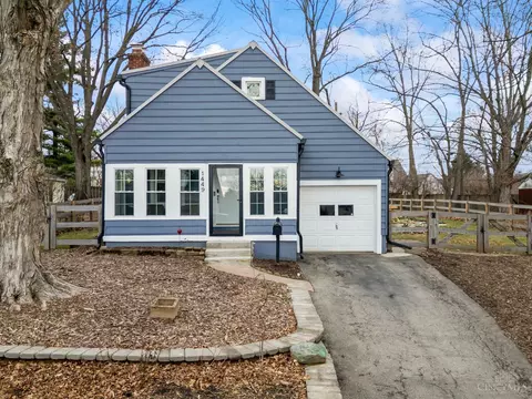 1449 Cardington Rd, Kettering, OH 45409