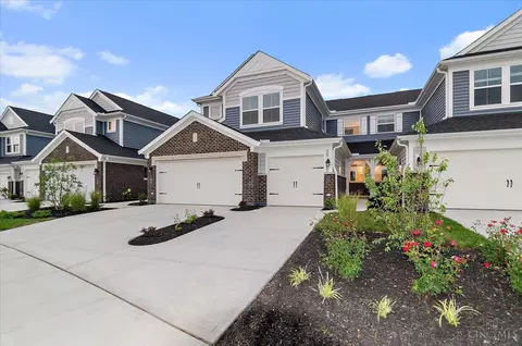 419 Bandon Dunes Ct, Turtle Creek Twp, OH 45036