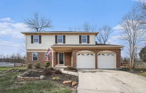 1328 Hammann Dr, Amelia, OH 45102