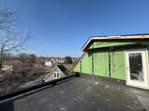 Exterior - 3209 Bach Ave, Cincinnati, OH 45209 photo 7 of 7