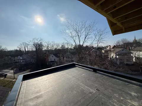 Exterior - 3209 Bach Ave, Cincinnati, OH 45209 photo 5 of 7
