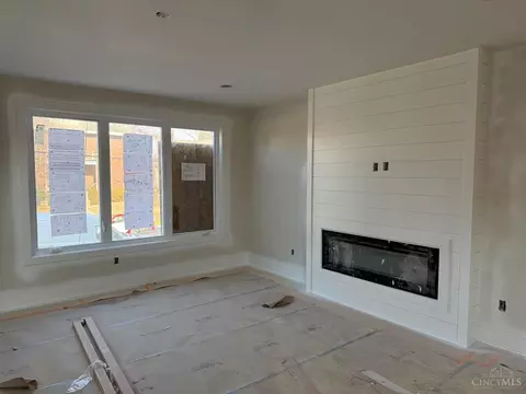 Living - 3209 Bach Ave, Cincinnati, OH 45209 photo 1 of 1