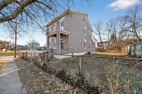 1435 Laidlaw Ave, Cincinnati, OH 45237