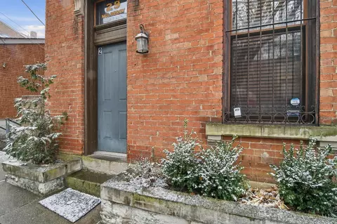 29 Mulberry St, Cincinnati, OH 45202