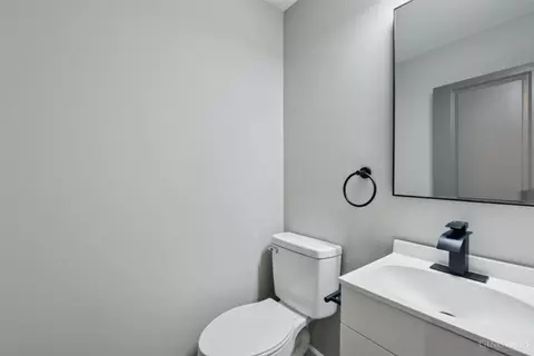 Bath - 1033 Hearthstone Dr, Cincinnati, OH 45231 photo 6 of 6