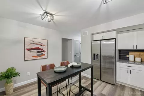 Dining - 1033 Hearthstone Dr, Cincinnati, OH 45231 photo 2 of 6