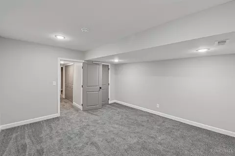 Bedroom - 1033 Hearthstone Dr, Cincinnati, OH 45231 photo 14 of 14