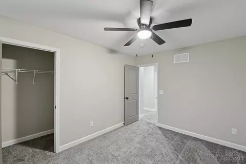 Bedroom - 1033 Hearthstone Dr, Cincinnati, OH 45231 photo 7 of 14