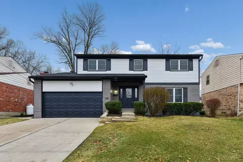 Exterior - 1033 Hearthstone Dr, Cincinnati, OH 45231 photo 2 of 5