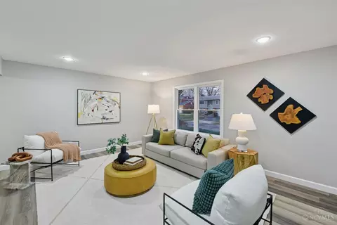 Living - 1033 Hearthstone Dr, Cincinnati, OH 45231 photo 1 of 7