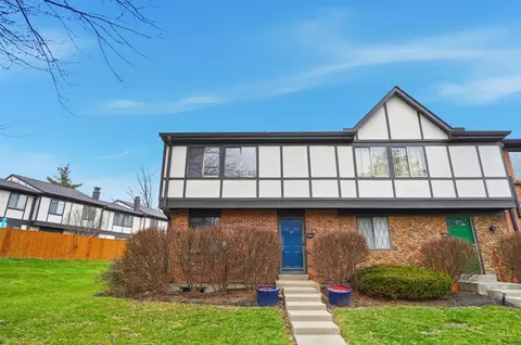 454 Dartmouth Cir, Cincinnati, OH 45244