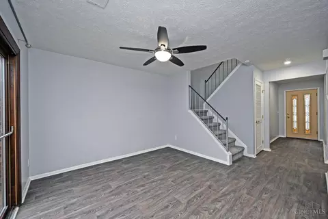439 Mcintosh Dr, Cincinnati, OH 45255 photo 8