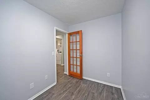 439 Mcintosh Dr, Cincinnati, OH 45255 photo 18