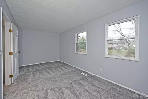 439 Mcintosh Dr, Cincinnati, OH 45255 photo 27