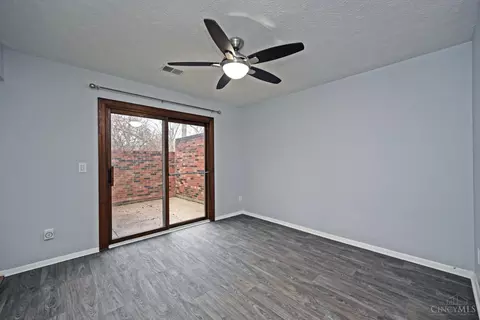 439 Mcintosh Dr, Cincinnati, OH 45255 photo 5