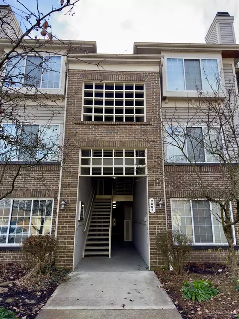 9805 Regatta Dr, Colerain Twp, OH 45252