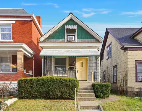 5126 Globe Ave, Norwood, OH 45212