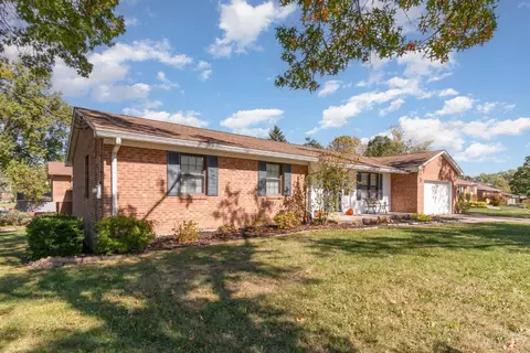 3398 Stevie Ln, Cincinnati, OH 45239