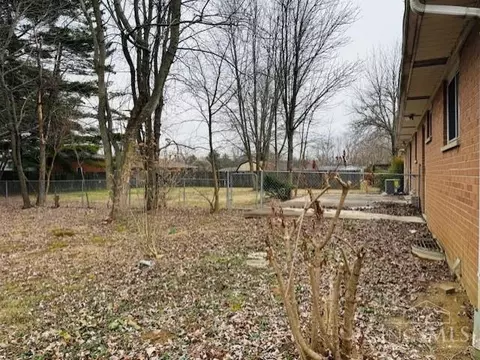 Exterior - 4274 Marette Dr, Cincinnati, OH 45245 photo 4 of 6