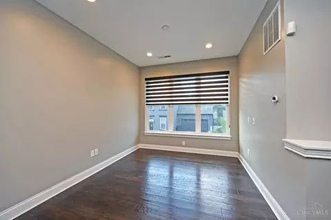 548 Slack St, Cincinnati, OH 45202 photo 11