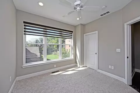 548 Slack St, Cincinnati, OH 45202 photo 29