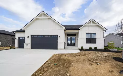 1232 Normandy Rue, Clearcreek Twp, OH 45458