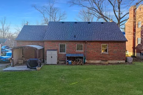Exterior - 1630 Dell Ter, Cincinnati, OH 45230 photo 3 of 7