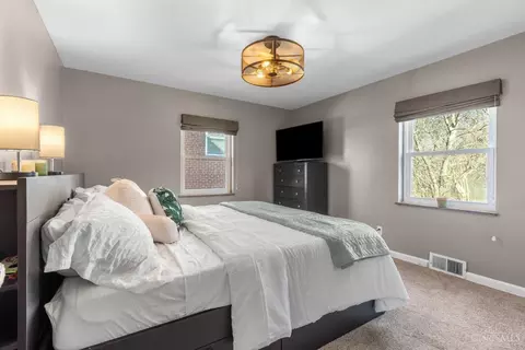 Bedroom - 1630 Dell Ter, Cincinnati, OH 45230 photo 3 of 6