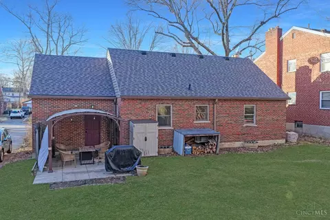 Exterior - 1630 Dell Ter, Cincinnati, OH 45230 photo 5 of 7