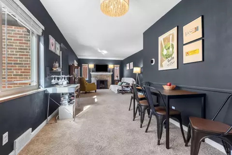 Dining - 1630 Dell Ter, Cincinnati, OH 45230 photo 3 of 4