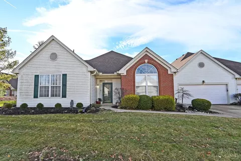 704 Traverse Creek Dr, Milford, OH 45150