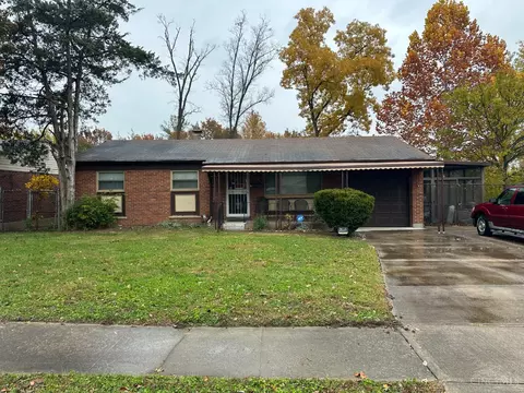 1174 Prairie Ave, Woodlawn, OH 45215