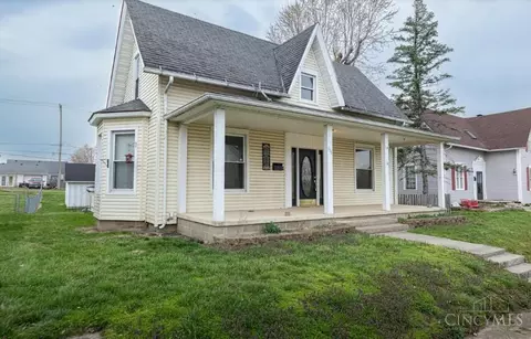 111 South St, Greenfield, OH 45123