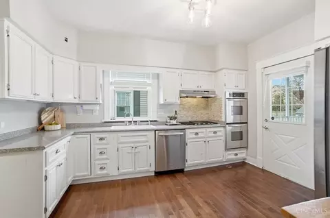 Kitchen - 4219 Eileen Dr, Cincinnati, OH 45209 photo 1 of 6