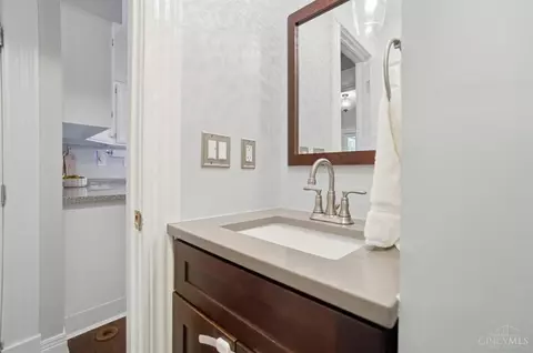Bath - 4219 Eileen Dr, Cincinnati, OH 45209 photo 1 of 7