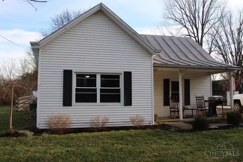 Exterior - 816 Center St, Blanchester, OH 45107 photo 2 of 3