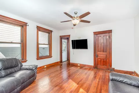3013 Marshall Ave, Cincinnati, OH 45220 photo 11