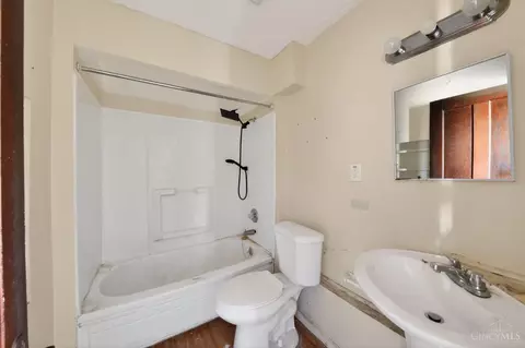 Bath - 4340 Eighth St, Cincinnati, OH 45205 photo 2 of 2