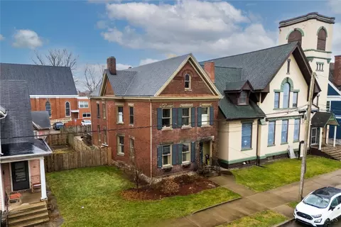 36 Seventh St, Hamilton, OH 45011