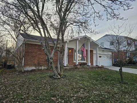 567 Brunswick Dr, Forest Park, OH 45240