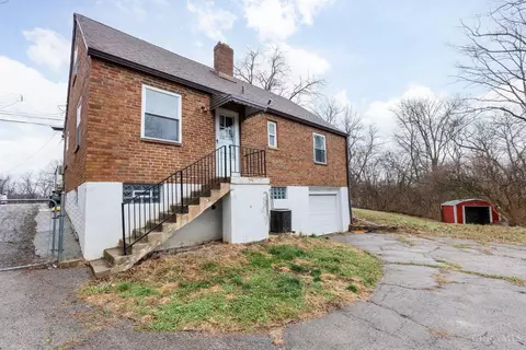 Exterior - 521 Roebling Rd, Cincinnati, OH 45238 photo 3 of 8