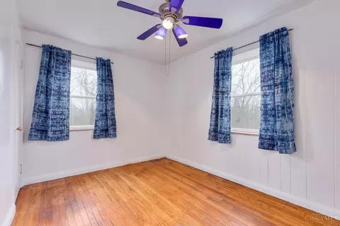 Bedroom - 521 Roebling Rd, Cincinnati, OH 45238 photo 1 of 4