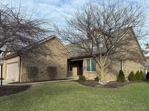 60 Horizon Dr, Hamilton, OH 45013