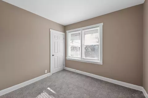 Bedroom - 4318 Eighth St, Cincinnati, OH 45205 photo 1 of 8