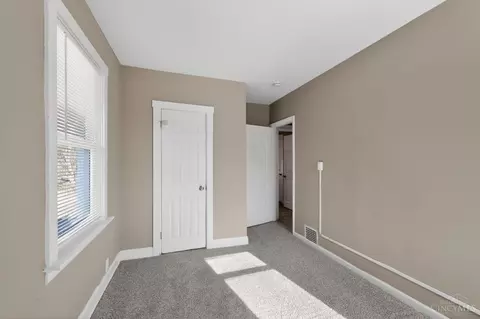 Bedroom - 4318 Eighth St, Cincinnati, OH 45205 photo 8 of 8