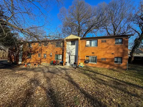 2535 Lysle Ln, Cincinnati, OH 45212