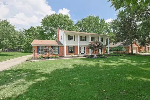 8765 Weller Rd, Montgomery, OH 45249