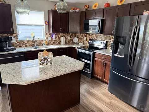 Kitchen - 51 Kameron Dr, Monroe, OH 45050 photo 1 of 2