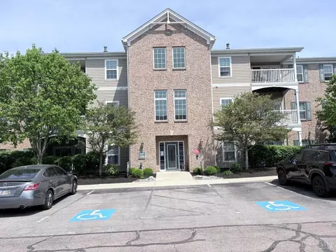 3232 Grand Falls Blvd, Maineville, OH 45039